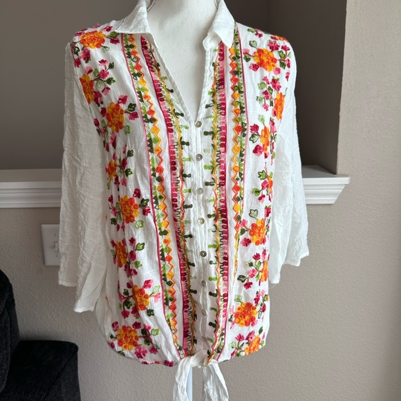 figueroa & flower Tops - Embroidered Floral Blouse